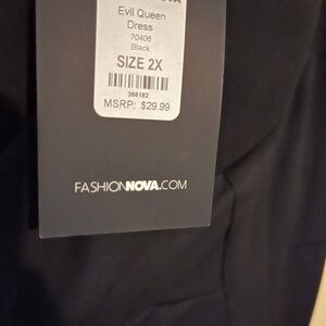 Dress is NWT from Fashion Nova didn’t get a chance to wear it.